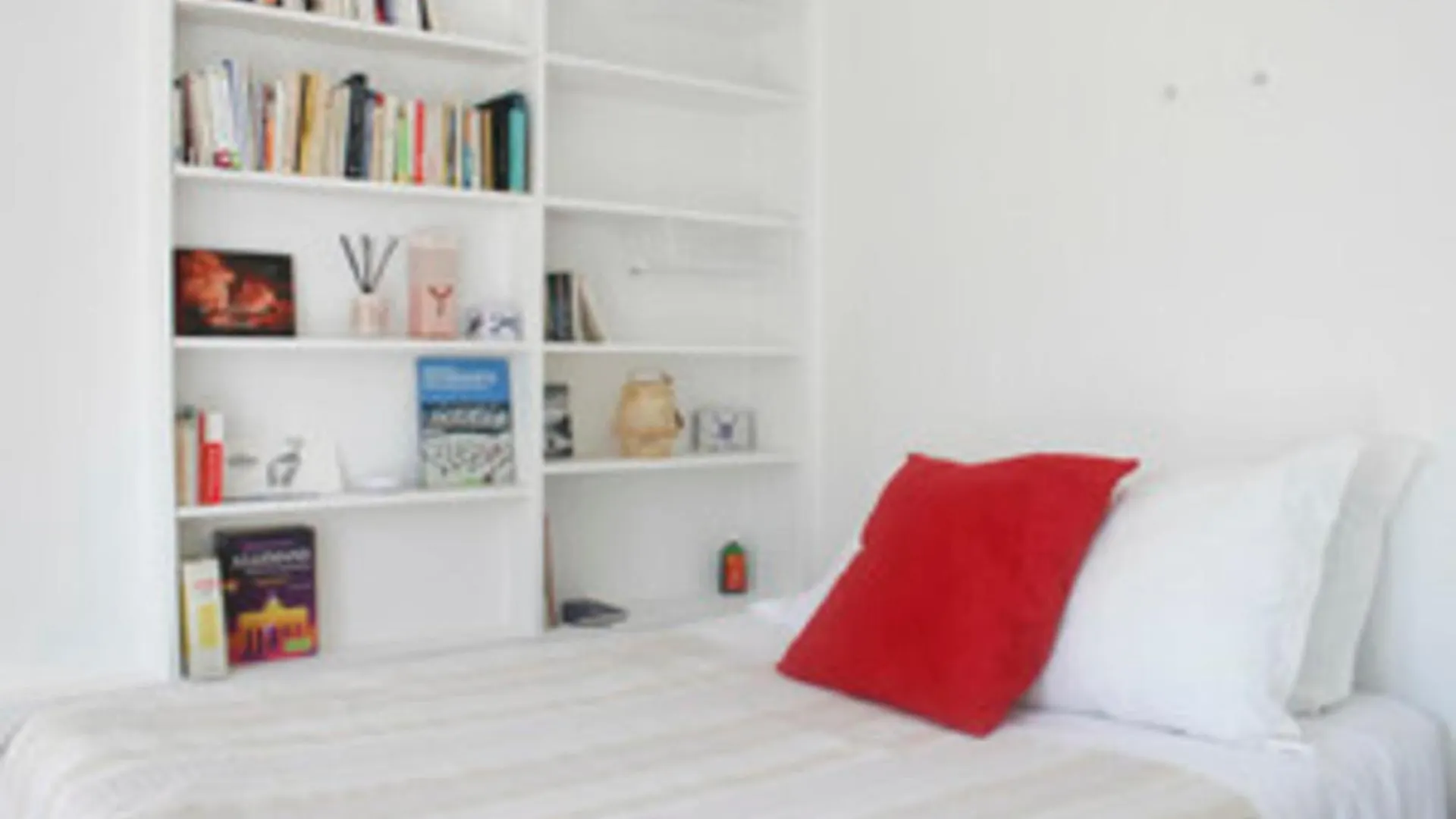 Coquettish Apartment In Passy Near Eiffel Tower Paris France