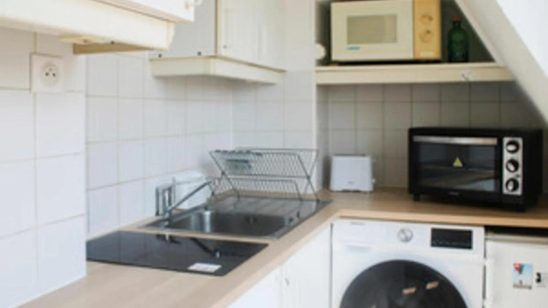 Coquettish Apartment In Passy Near Eiffel Tower Paris France